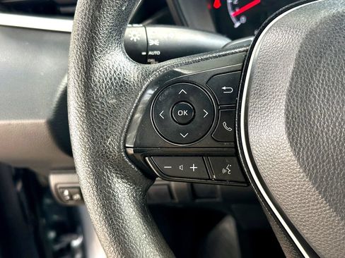 Used 2021 Toyota Corolla SE FWD image 17