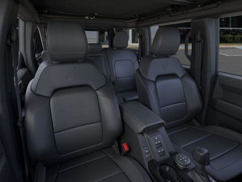 New 2026 Ford Bronco Badlands image 10