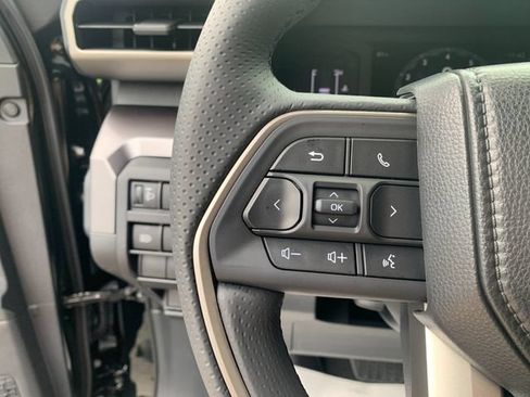 Used 2026 Toyota 4Runner SR5 AWD/4WD image 28
