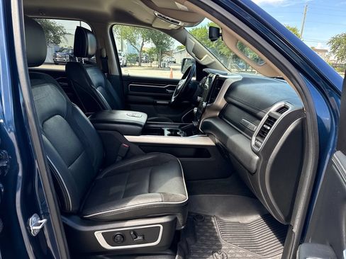 Used 2020 RAM 1500 Laramie RWD image 24