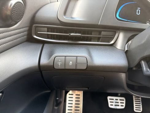 New 2026 Hyundai Elantra SEL Sport FWD image 29