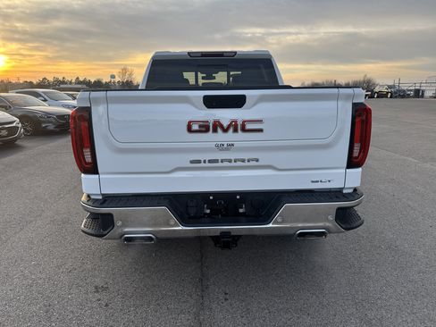 Used 2021 GMC Sierra 1500 SLT image 4