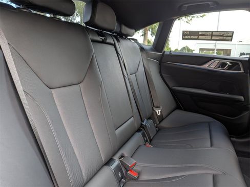 Used 2024 BMW i4 xDrive40i image 35