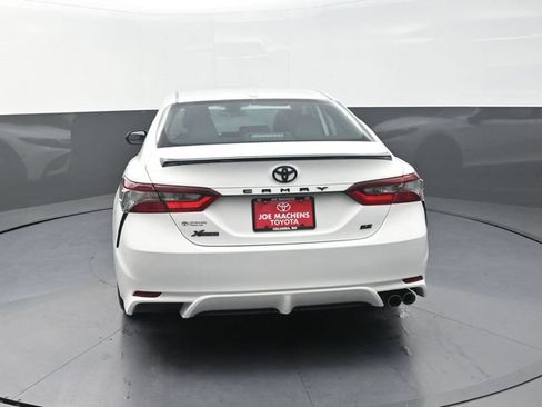 Used 2024 Toyota Camry SE FWD image 7