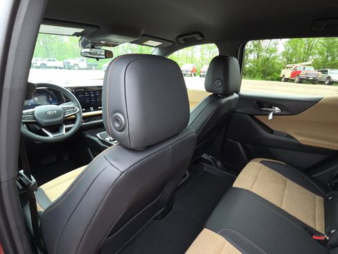 New 2026 Chevrolet Equinox ACTIV FWD image 27