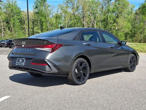 New 2026 Hyundai Elantra Sport FWD image 13