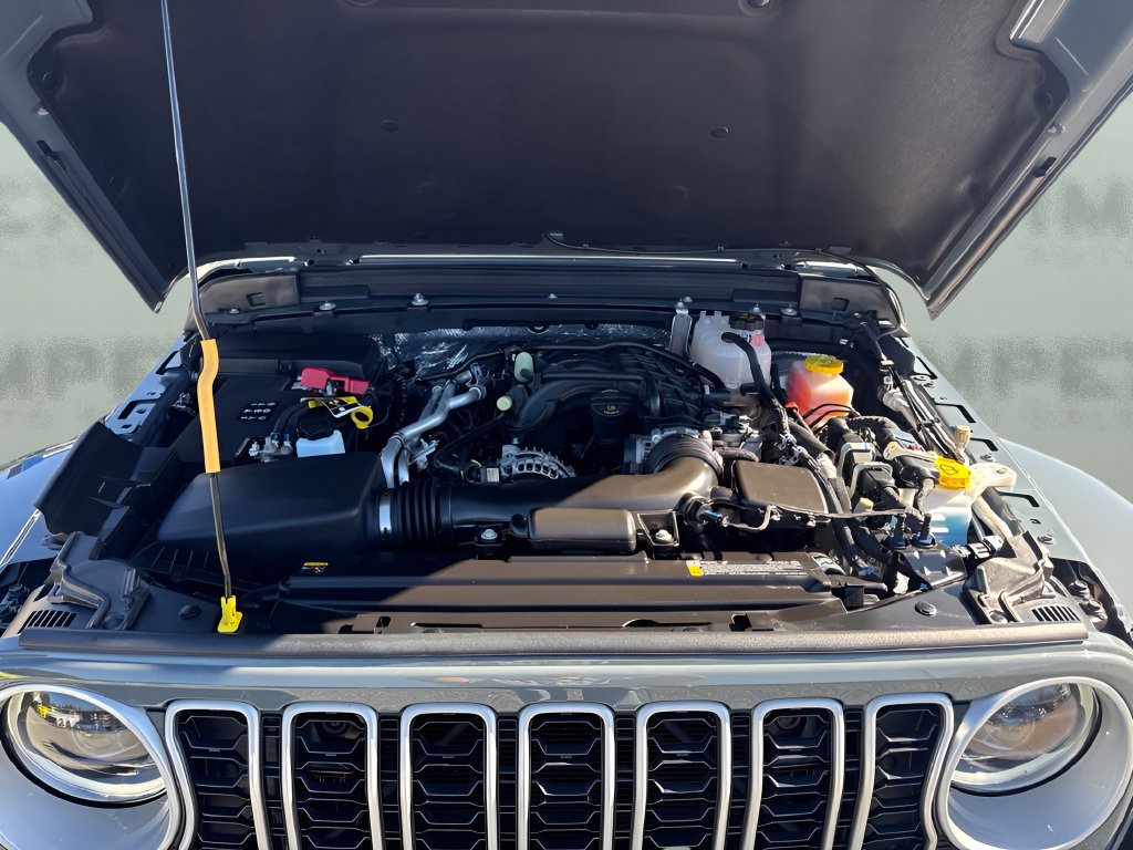 Used 2026 Jeep Wrangler Unlimited Sahara AWD/4WD image 29