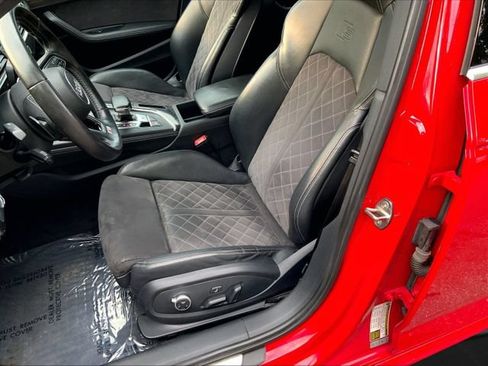 Used 2019 Audi S4 Premium Plus w/ Premium Plus Package AWD/4WD image 29