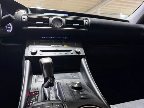 Used 2015 Lexus RC 350 AWD w/ Navigation System Package image 12