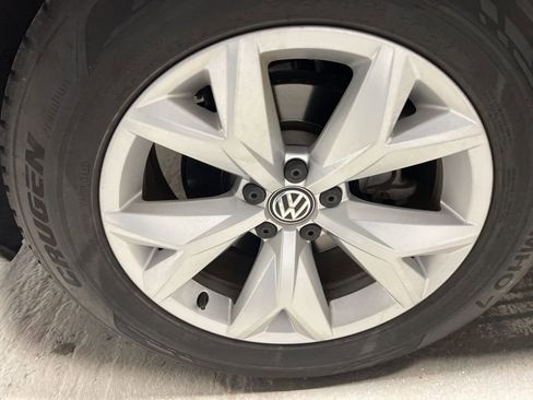 Used 2019 Volkswagen Atlas SE FWD image 38