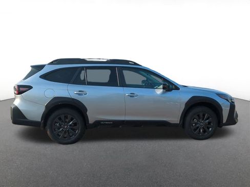 Certified 2025 Subaru Outback Onyx Edition image 7
