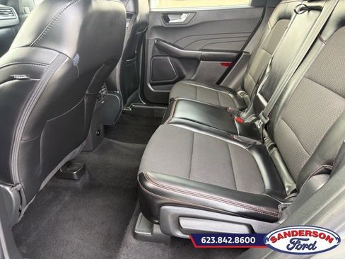 Used 2024 Ford Escape ST-Line FWD image 17