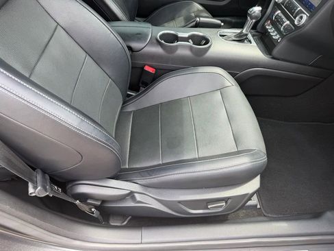 Used 2019 Ford Mustang GT Premium w/ Black Accent Package RWD image 16