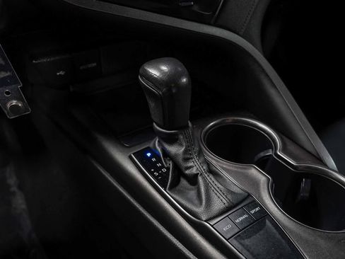 Certified 2024 Toyota Camry SE FWD image 22