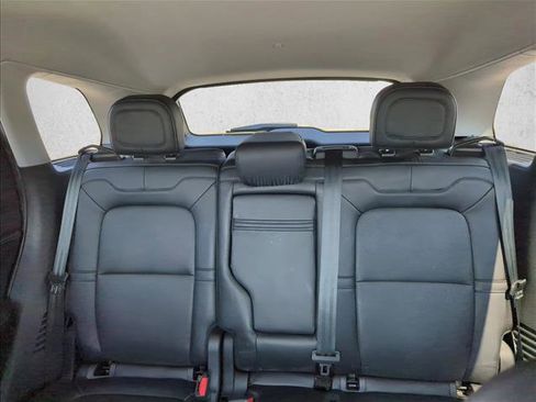 Used 2022 Lincoln Corsair AWD w/ Equipment Group 101A image 26