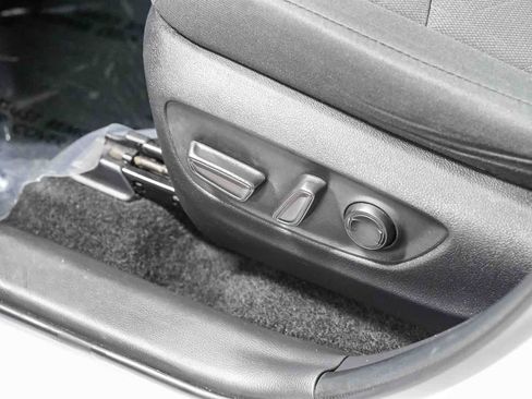 Certified 2024 Toyota RAV4 XLE FWD image 23