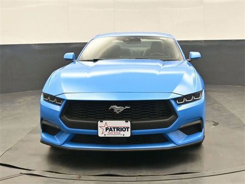 Used 2024 Ford Mustang Premium image 9