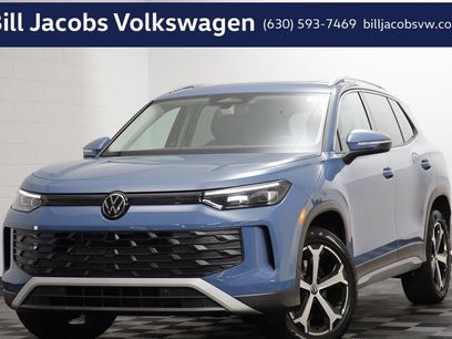 New 2025 Volkswagen Tiguan SE