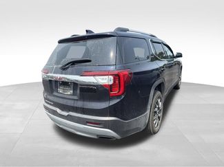Used 2022 GMC Acadia SLE w/ Driver Convenience Package FWD video 2