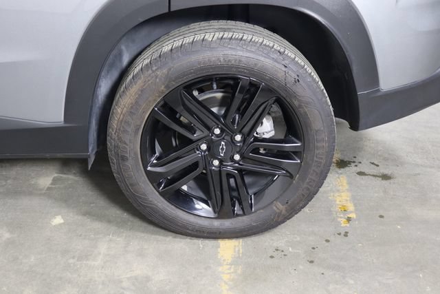 Used 2025 Chevrolet Trax ACTIV w/ Driver Confidence Package FWD image 39