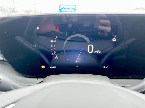 New 2026 Buick Envista Sport Touring image 11