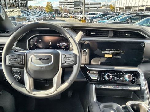 New 2026 GMC Sierra 2500 Denali w/ Denali Reserve Package image 16