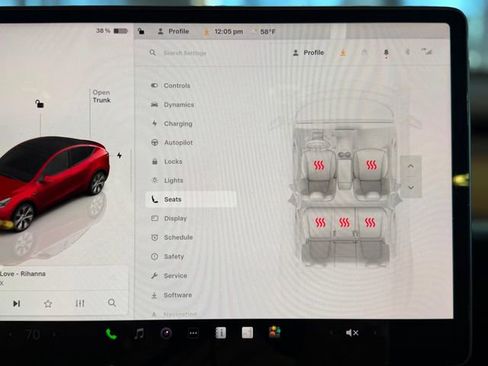 Used 2023 Tesla Model Y Long Range image 29