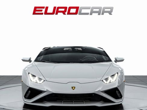 Used 2023 Lamborghini Huracan EVO image 8