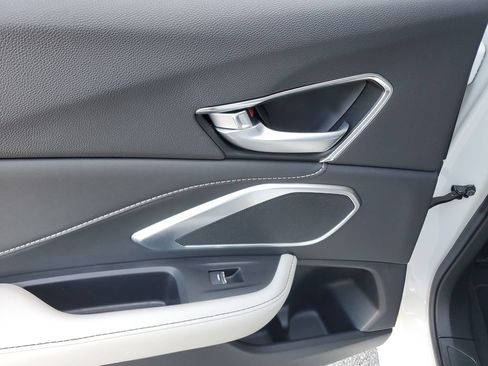 Certified 2025 Acura RDX SH-AWD image 19