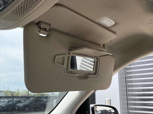 Used 2022 Mercedes-Benz GLS 450 4MATIC image 37