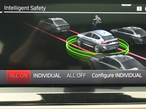 Used 2023 BMW X4 M image 16