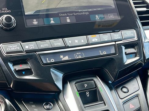 Used 2023 Honda Odyssey Touring image 16