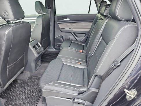 Used 2023 Volkswagen Atlas Cross Sport SE w/ Panoramic Sunroof Package AWD/4WD image 33