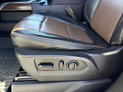 Used 2020 Chevrolet Silverado 3500 High Country w/ Z71 Off-Road Package image 40