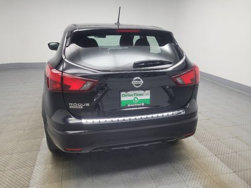 Used 2019 Nissan Rogue Sport S w/ Appearance Package image 6