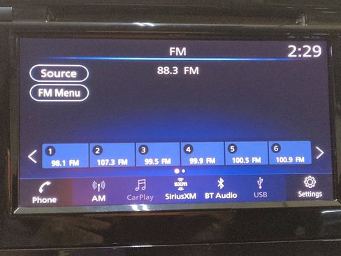 Used 2020 Nissan Rogue SV image 25