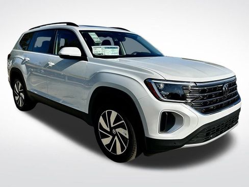 New 2026 Volkswagen Atlas SE FWD image 3