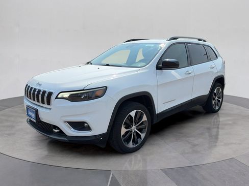 Used 2022 Jeep Cherokee Limited w/ Elite Package AWD/4WD image 1
