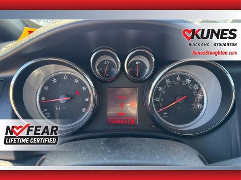 Used 2016 Buick Cascada Premium image 27