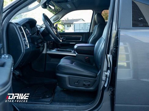 Used 2016 RAM 2500 Laramie image 24