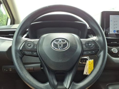Used 2024 Toyota Corolla LE FWD image 18