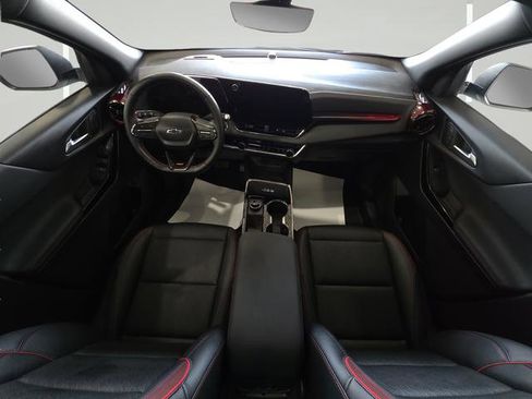 Used 2025 Chevrolet Equinox RS w/ Safety and Technology Package AWD/4WD image 28