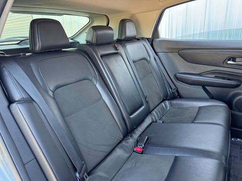 Used 2023 Nissan Ariya FWD image 36