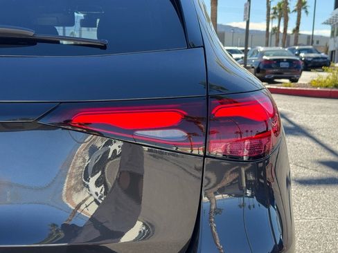 Certified 2025 Mercedes-Benz GLC 300 image 20