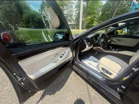 Used 2016 BMW 535i xDrive Sedan AWD/4WD image 11
