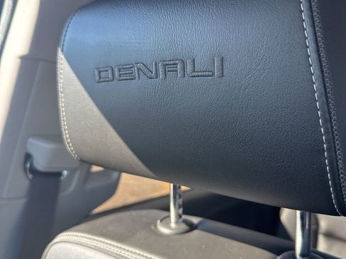 Used 2017 GMC Sierra 1500 Denali w/ Denali Ultimate Package image 16