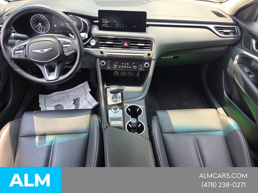 Used 2025 Genesis G70 2.5T AWD/4WD image 16