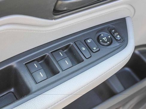 Used 2020 Honda Odyssey EX-L image 27