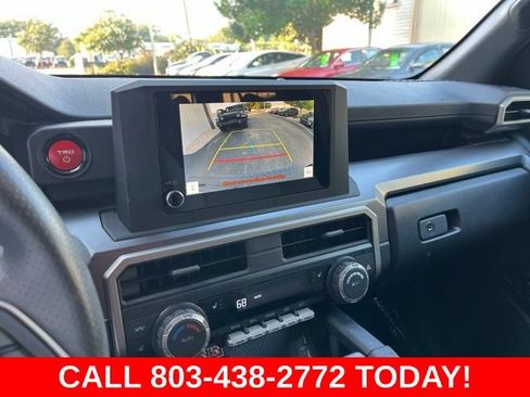 Used 2025 Toyota 4Runner TRD Off-Road AWD/4WD image 23