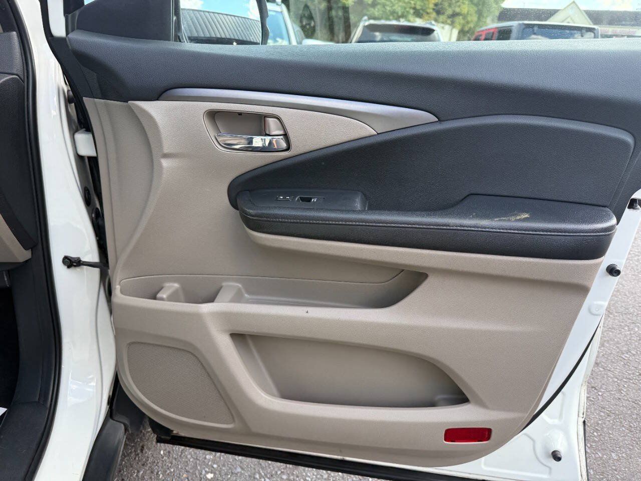 Used 2016 Honda Pilot EX-L image 42